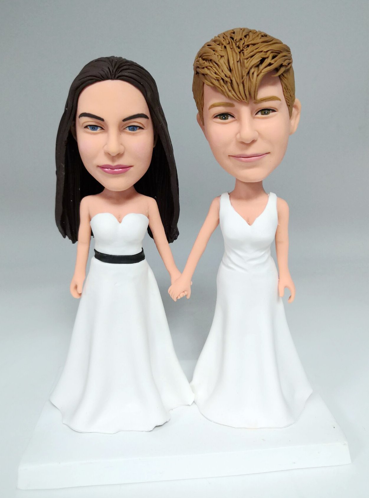 Custom cake toppers female best friends/couples