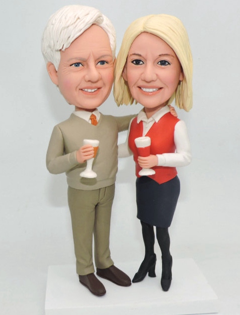 Custom cake toppers Mom and Dad cheers! anniversary gifts